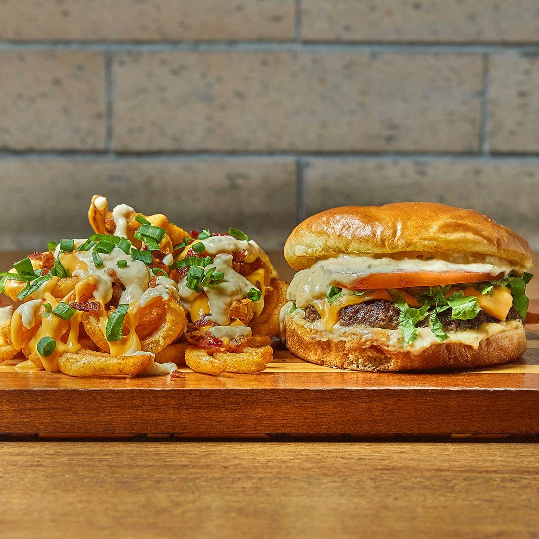 Burger + Granjero Curly Fries